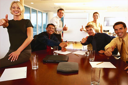 如何应对朋友拖欠两万元借款的情况